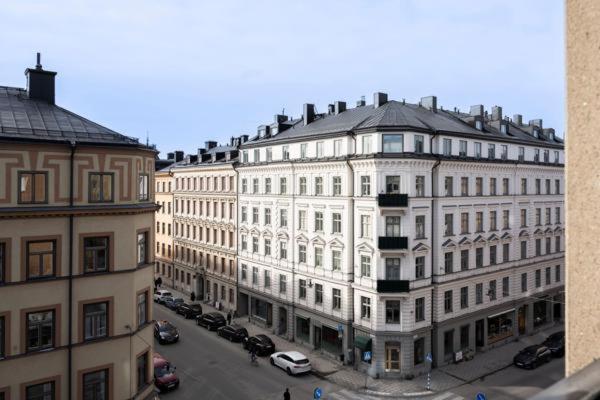 Stockholm Loft Haven 3 Beds In A 1- Bedroom Gem - 917 Buitenkant foto